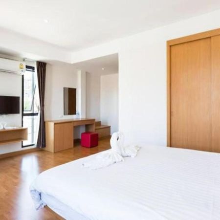 Buk Inn Hotel SHA Plus Pantai Kamala Bagian luar foto